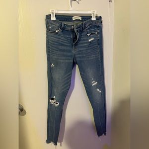 Abercrombie mid rise super skinny ankle jeans with distressing. 6/28